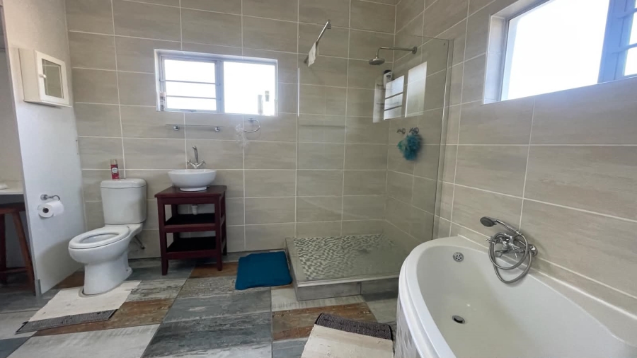 4 Bedroom Property for Sale in Nahoon Eastern Cape